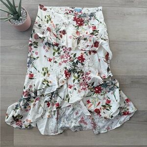 Antonio Melani Floral Layered
Skirt Size 12 Floral Print Women's
Skirt